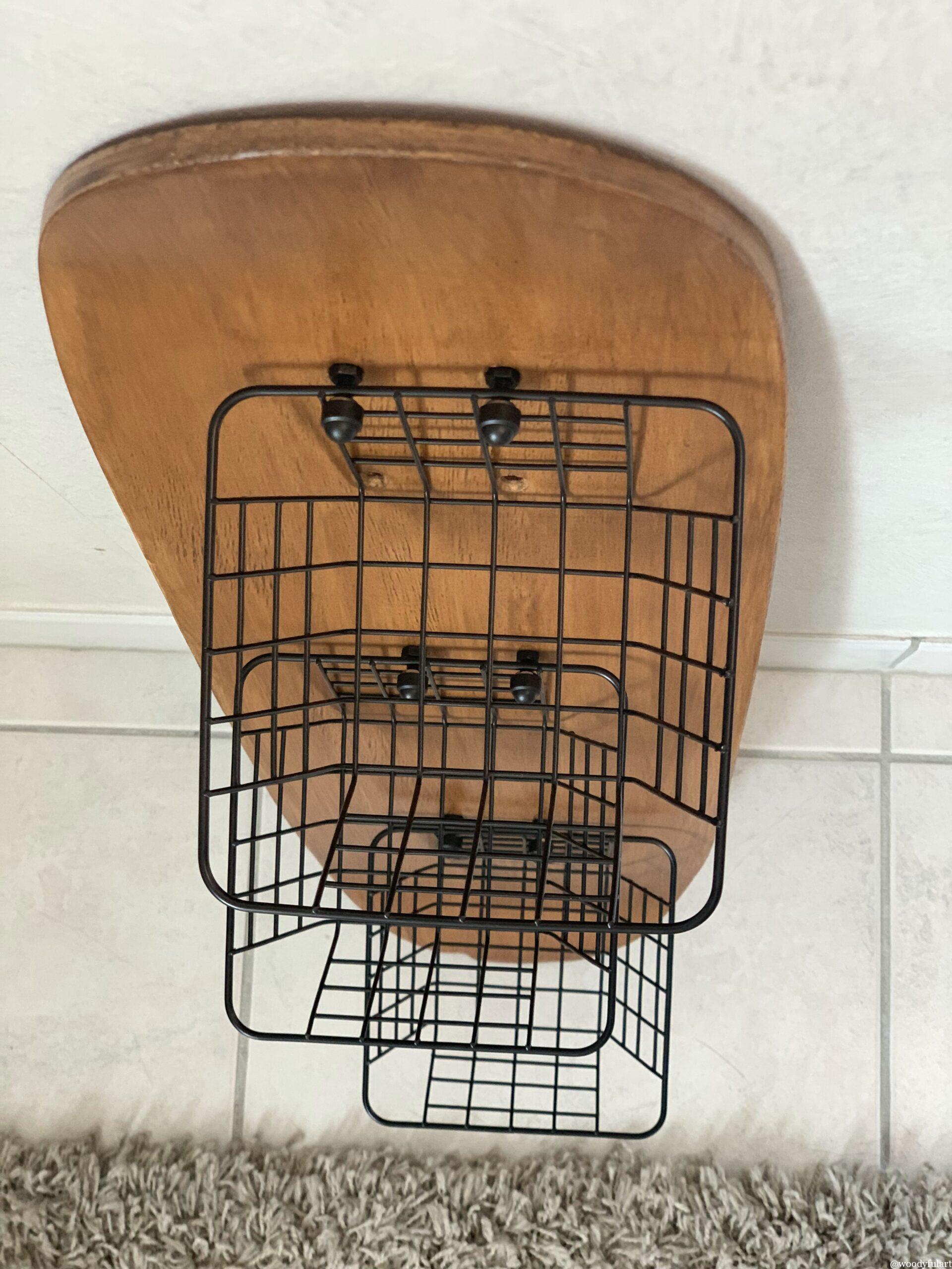 ancienne planche de skateboard recyclé en étagère murale avec panier de rangement - woodyfulart